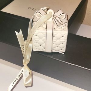 Pandora ornament from 2016